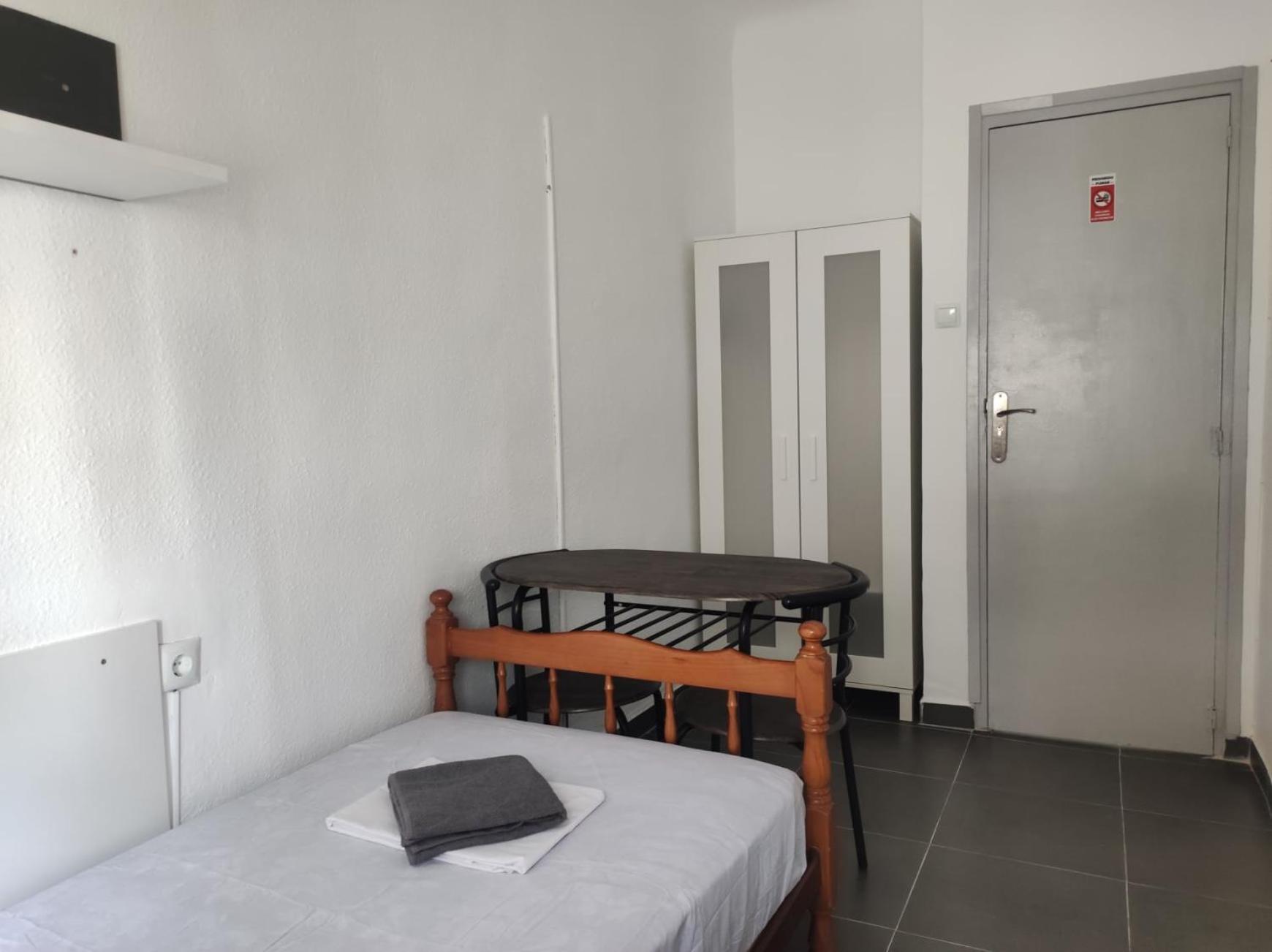 11-Habitacion Del Piso Apartment Alicante Bagian luar foto